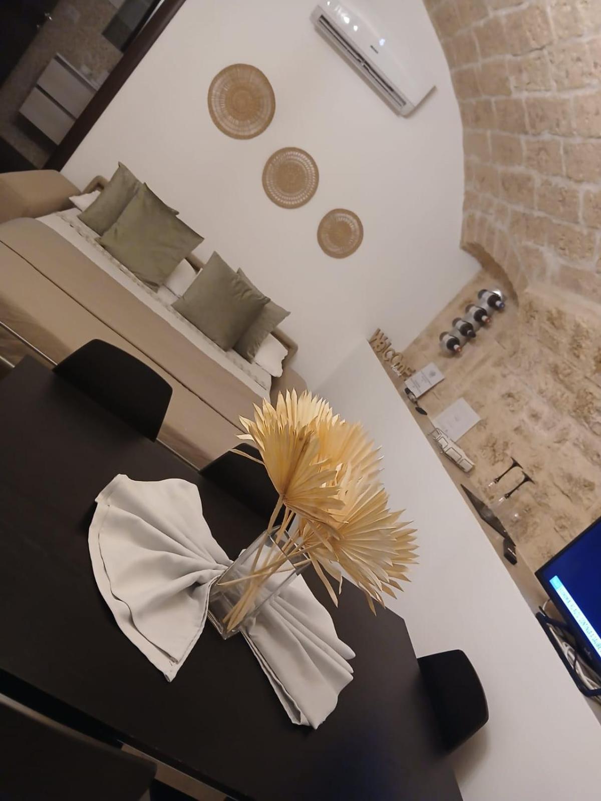 Myrrh Casa Vacanze Bari Exterior foto